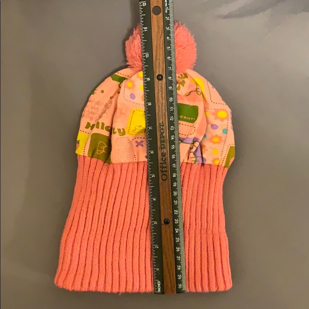 Hello Kitty Pink Winter Hat Euc - image 8